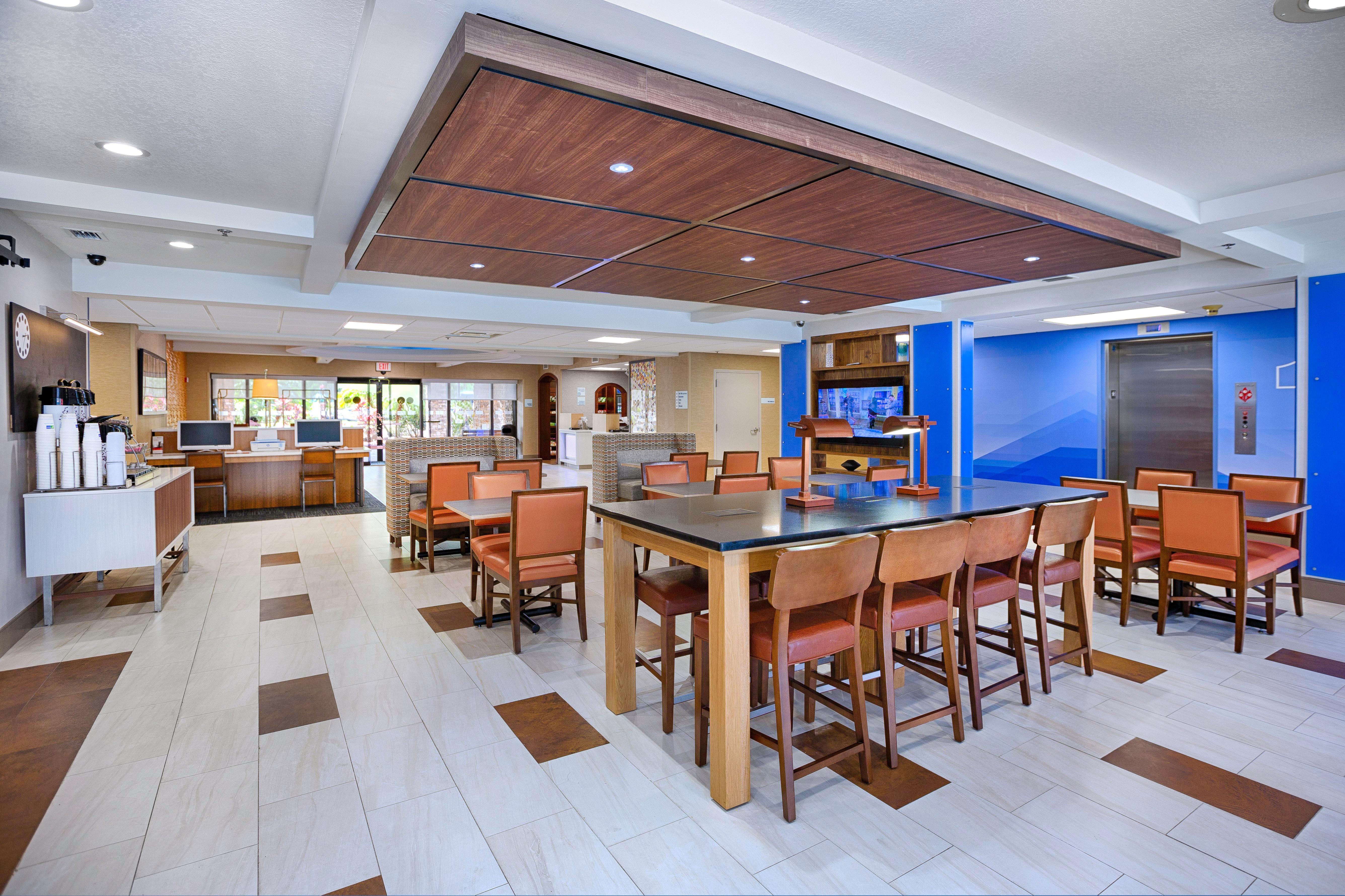 Holiday Inn Express Hotel & Suites Jacksonville-South By Ihg Exterior photo