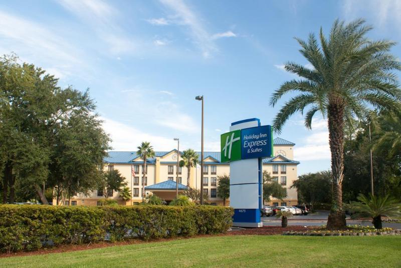 Holiday Inn Express Hotel & Suites Jacksonville-South By Ihg Exterior photo