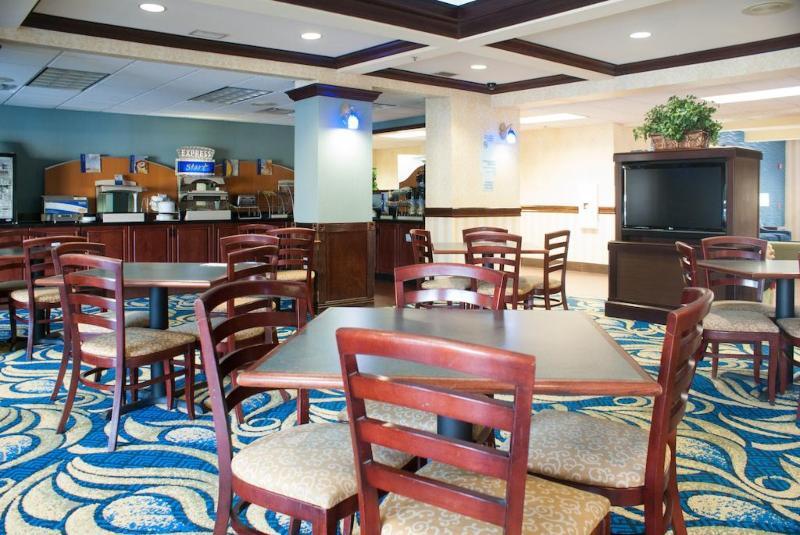Holiday Inn Express Hotel & Suites Jacksonville-South By Ihg Exterior photo